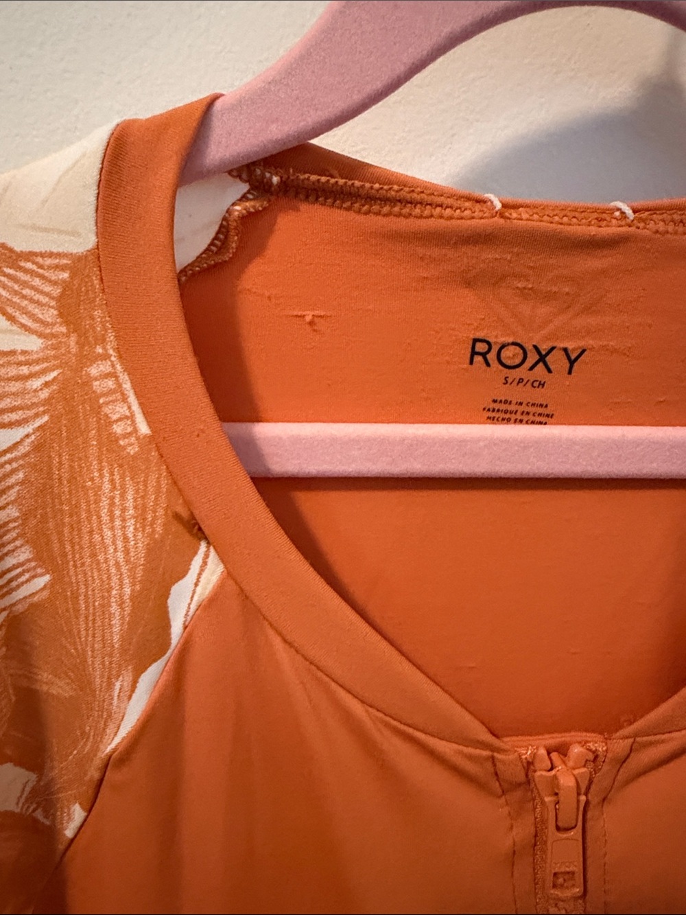 Roxy Orange Full Zip Front Rashguard - Picture 2 of 5